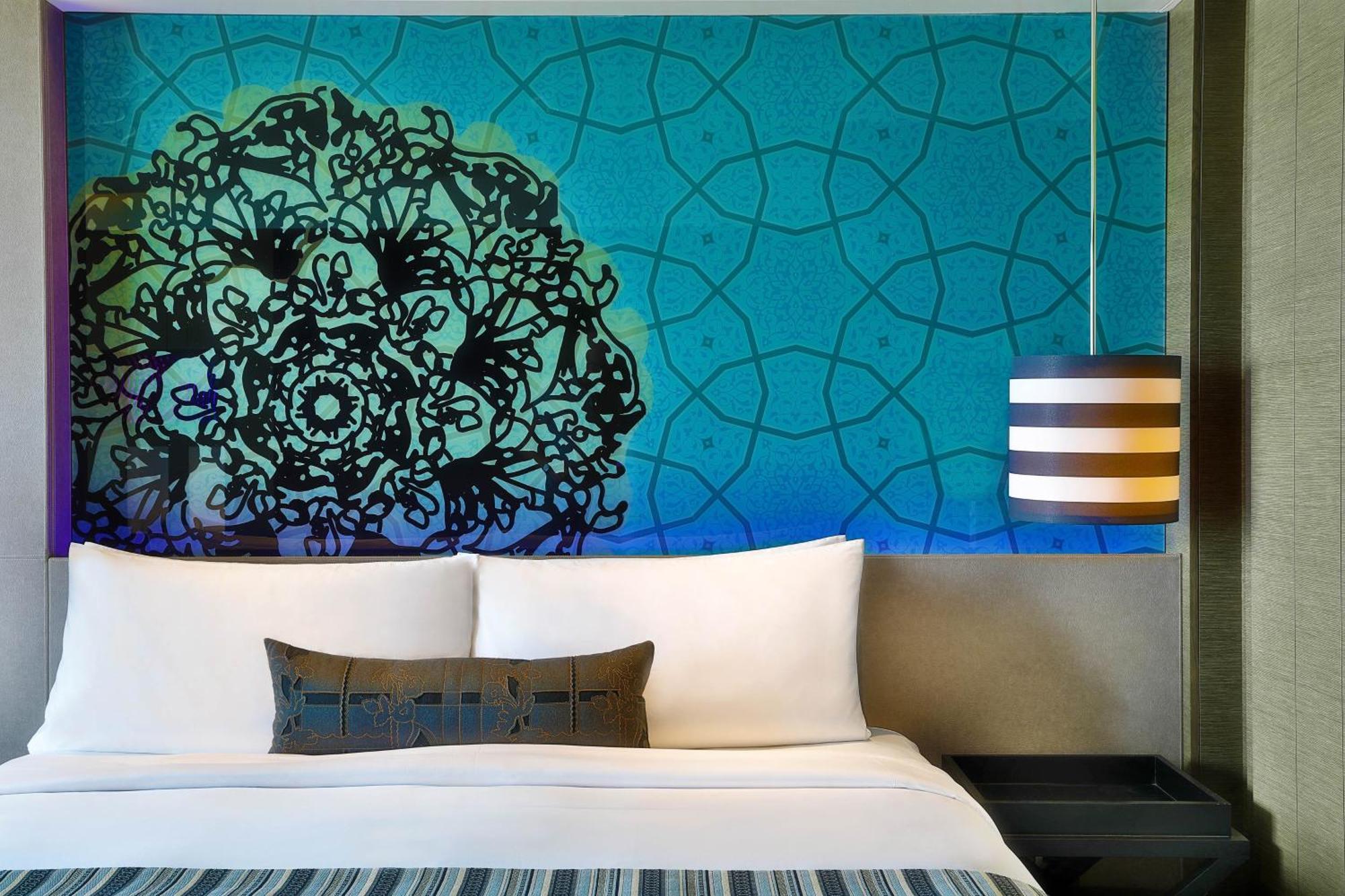 Hotel W 5*